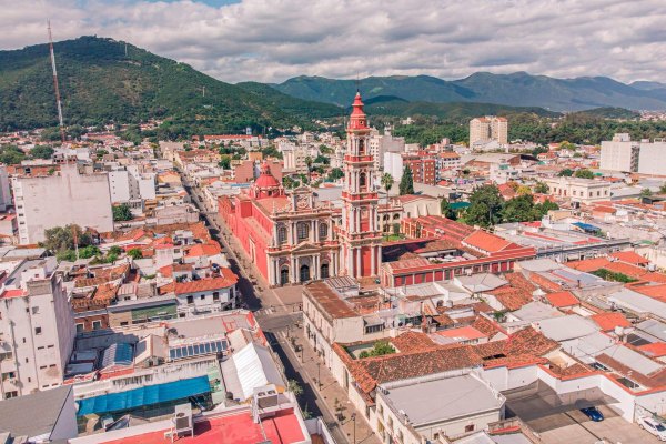 qué excursiones se pueden hacer en salta