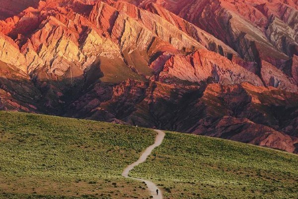 como llegar al cerro de los 14 colores​